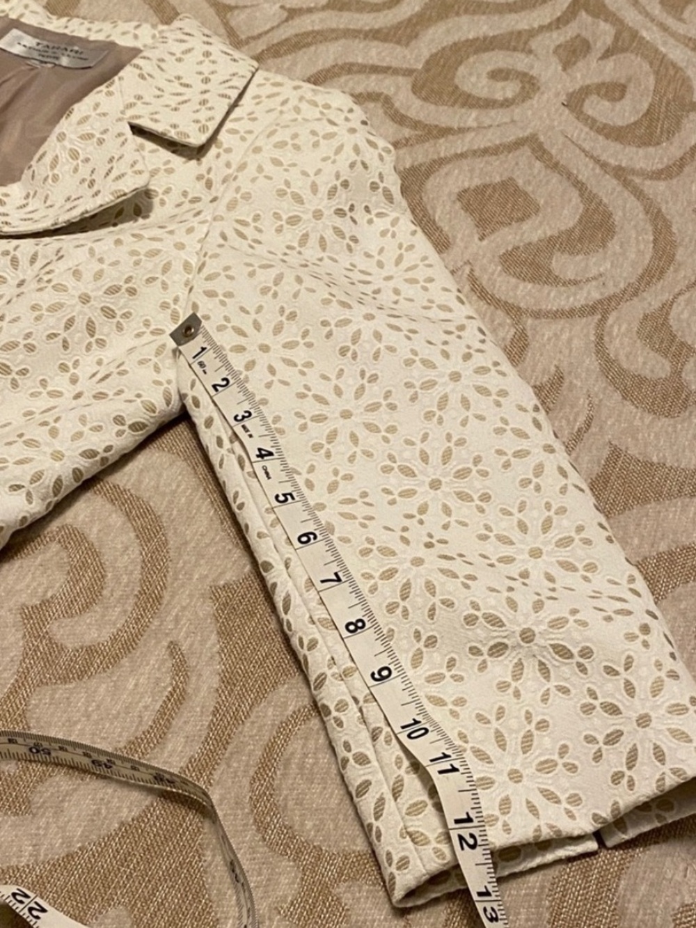 Tahari Arthur S. Levine Petite 4 Cream Gold Jacquard Structured Career Blazer - Picture 10 of 11